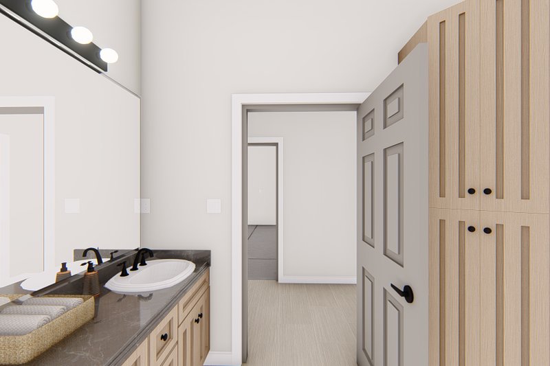 House Plan Design - Interior - Bathroom 1 for Traditional House Plan #1060-136, 1 bath