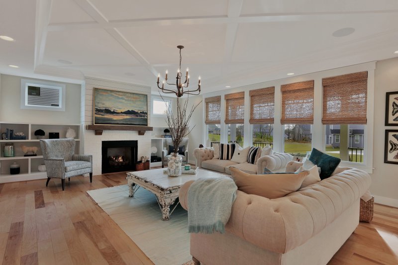 Dream House Plan - Interior - Family Room 1 for Country House Plan #1080-3 - 4 bed, 3.5 bath