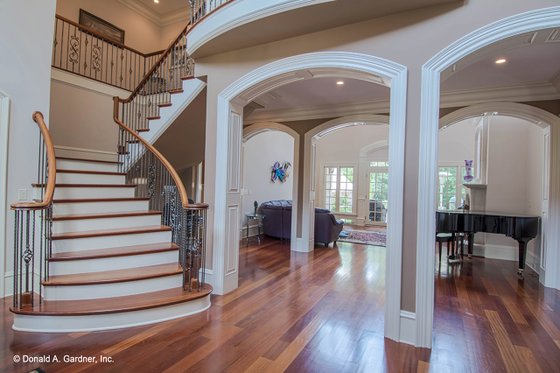 Interior - Entry for European House Plan #929-479 - 5 bed, 4.5 bath