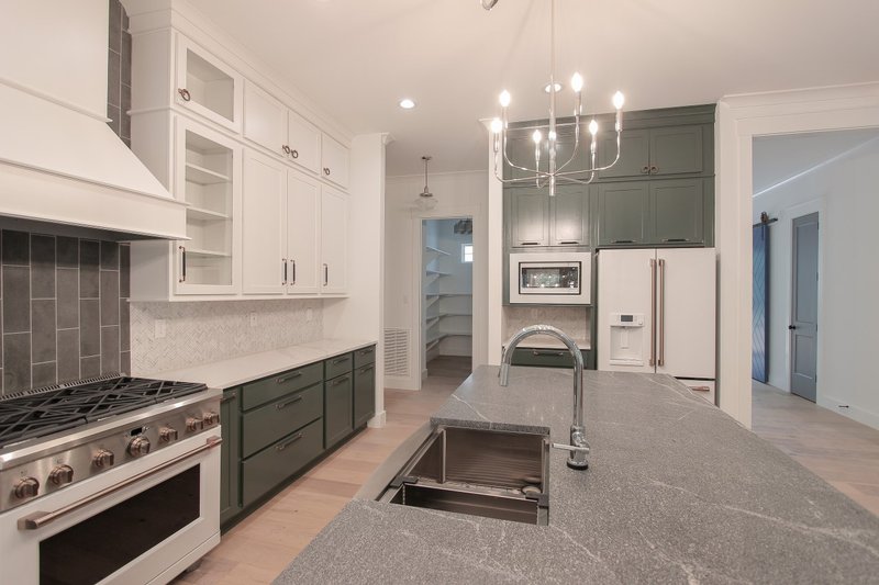 Home Plan - Interior - Kitchen 3 for Traditional House Plan #1080-9 - 5 bed, 4.5 bath