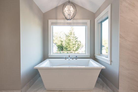 Photo 8 for Craftsman House Plan #1086-12 - 3 bed, 2.5 bath