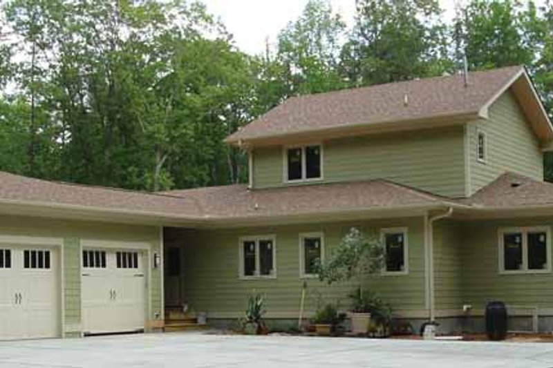 Dream House Plan - Exterior - Rear Elevation for Craftsman House Plan #939-12 - 4 bed, 3.5 bath