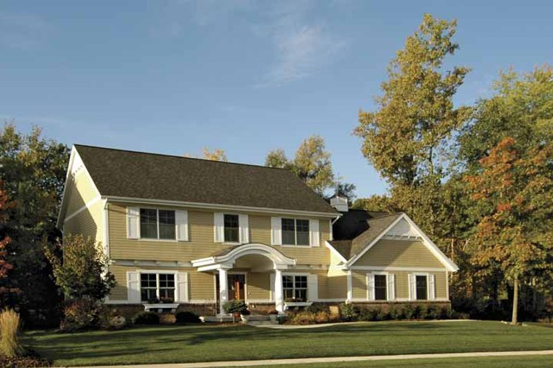 Dream House Plan - Traditional Exterior - Front Elevation Plan #928-68