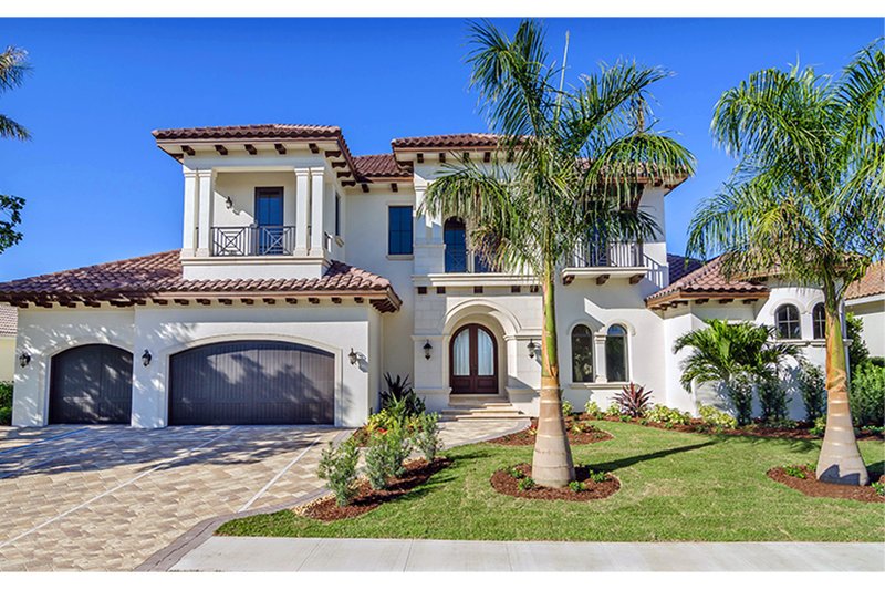 Mediterranean Style House Plan 4 Beds 4 5 Baths 3881 Sq Mediterranean Style House Plan 4 Beds 4 5 Baths 3881 Sq