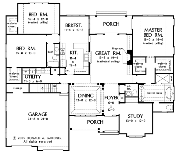 House Blueprint - Traditional Floor Plan - Main Floor Plan #929-792