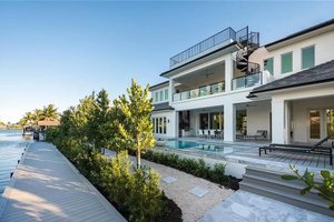 Exterior - Rear Elevation for Beach House Plan #548-55 - 5 bed, 5.5 bath