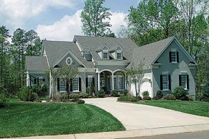 House Blueprint - Traditional Exterior - Front Elevation Plan #453-107