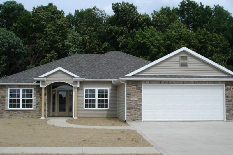 Home Plan - Exterior - Front Elevation 3 for Ranch House Plan #1064-5 - 3 bed, 2 bath