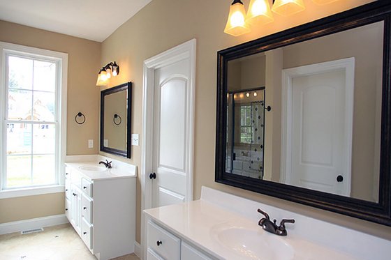 Interior - Master Bathroom for Country House Plan #21-393 - 3 bed, 2 bath
