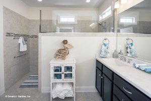 Interior - Master Bathroom for Craftsman House Plan #929-437 - 3 bed, 2 bath