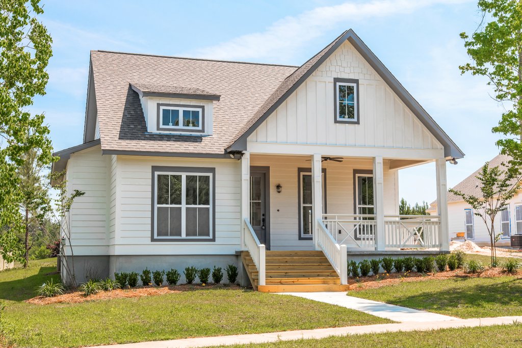 Traditional  Style House  Plan  4 Beds 2 5 Baths 2203 Sq Ft   Traditional  Style House  Plan  4 Beds 2 5 Baths 2203 Sq Ft