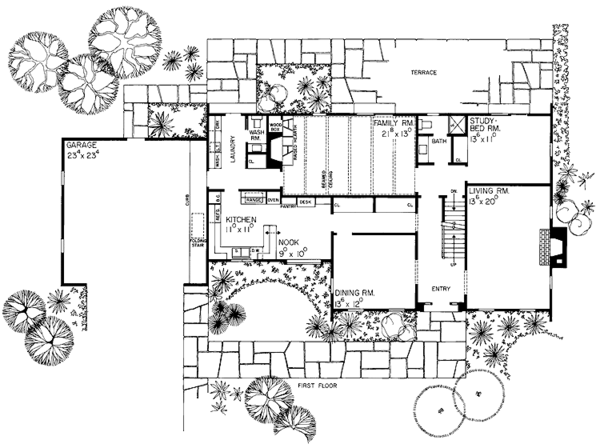 House Plan Design - Colonial Floor Plan - Main Floor Plan #72-577