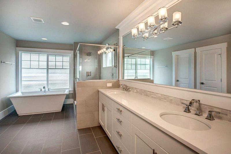 House Blueprint - Interior - Master Bathroom 2 for Traditional House Plan #1066-70 - 6 bed, 3.5 bath