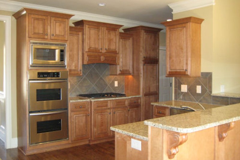 Home Plan - Photo 6 for Traditional House Plan #437-38 - 4 bed, 3.5 bath