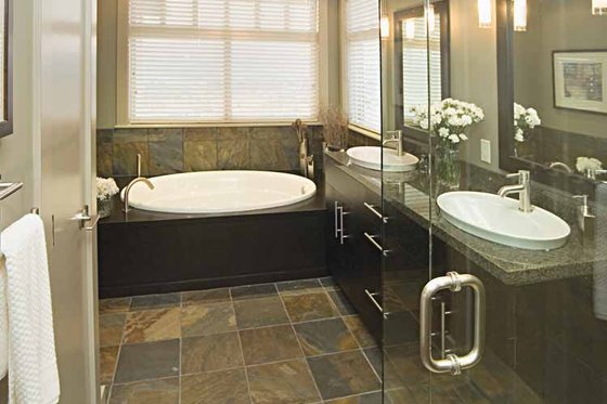 Interior - Master Bathroom for Craftsman House Plan #929-872 - 4 bed, 3 bath
