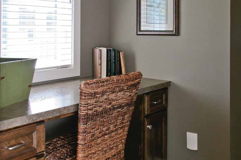 Home Plan - Interior - Master Bathroom 1 for Craftsman House Plan #928-194 - 2 bed, 2.5 bath