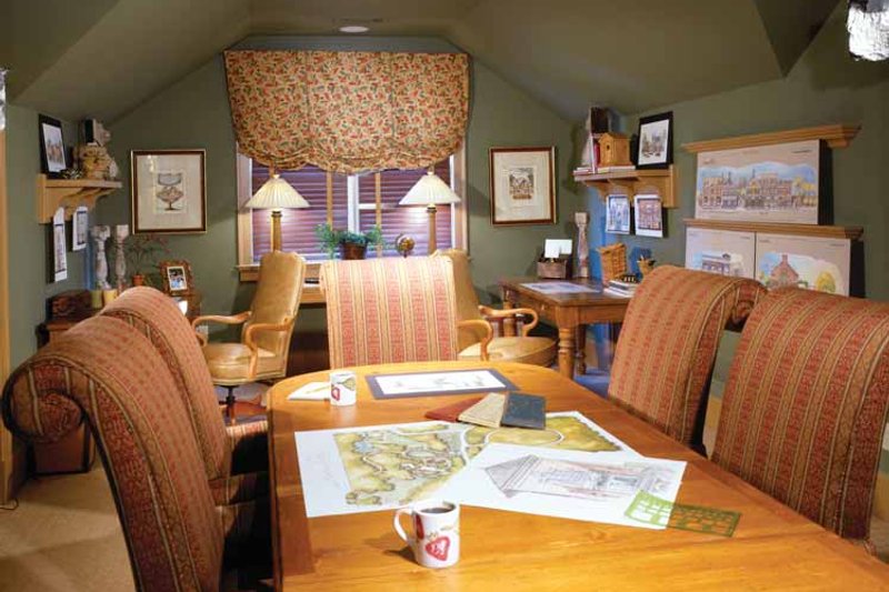 Home Plan - Interior - Bedroom 1 for Colonial House Plan #429-327 - 4 bed, 3.5 bath