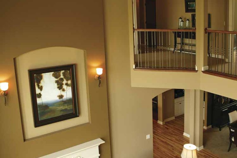 Architectural House Design - Interior - Family Room 1 for Traditional House Plan #320-990 - 4 bed, 3.5 bath