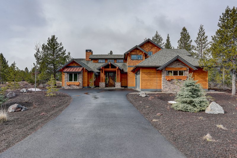 House Blueprint - Exterior - Front Elevation 6 for Craftsman House Plan #892-38 - 4 bed, 5 bath
