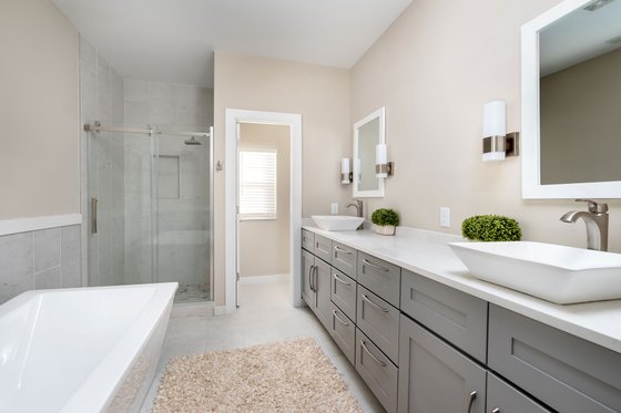 Interior - Master Bathroom for Farmhouse House Plan #461-80 - 4 bed, 3 bath
