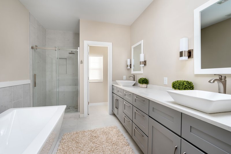Dream House Plan - Interior - Master Bathroom for Farmhouse House Plan #461-80 - 4 bed, 3 bath