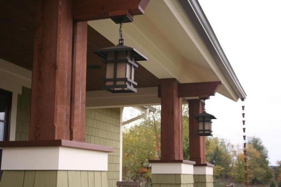 Bungalow style, Craftsman design front entry