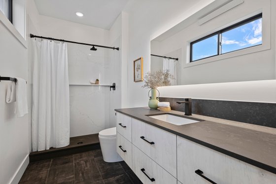 Interior - Bathroom 1 for Contemporary House Plan #1070-228 - 2 bed, 2.5 bath