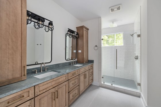 Photo 18 for Traditional House Plan #1080-19 - 5 bed, 4.5 bath