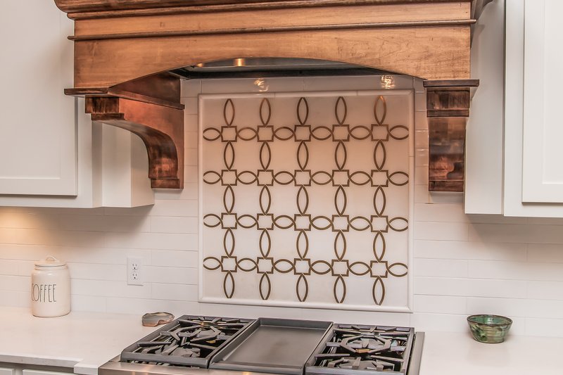 Dream House Plan - Interior - Kitchen 3 for European House Plan #430-192 - 3 bed, 2 bath