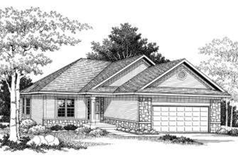 Architectural House Design - Ranch Exterior - Front Elevation Plan #70-770