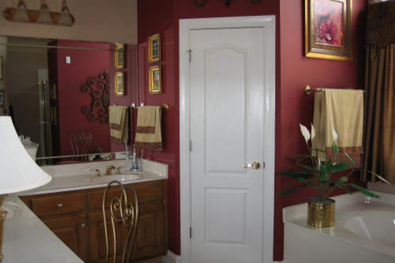 Dream House Plan - Photo 4 for European House Plan #437-4 - 3 bed, 2.5 bath