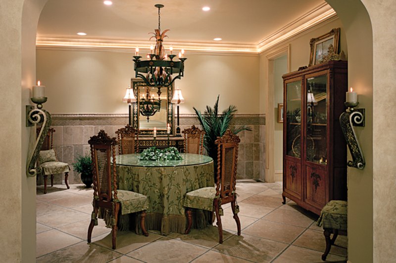 Dream House Plan - Photo 4 for European House Plan #453-25 - 5 bed, 5.5 bath