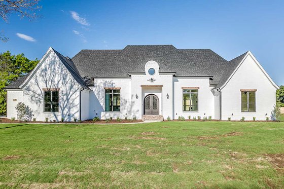 Exterior - Front Elevation for Southern House Plan #1074-8 - 4 bed, 3.5 bath