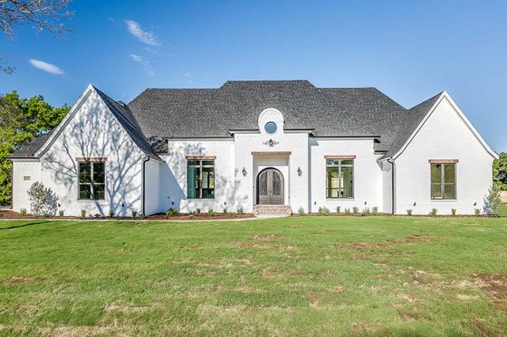 Exterior - Front Elevation for Southern House Plan #1074-8 - 4 bed, 3.5 bath