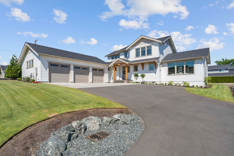 Dream House Plan - Exterior - Front Elevation 4 for Craftsman House Plan #1070-131 - 3 bed, 2.5 bath