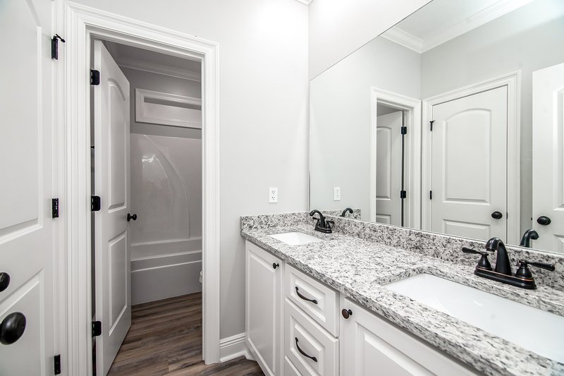 Architectural House Design - Interior - Bathroom 1 for Ranch House Plan #430-93 - 4 bed, 2 bath