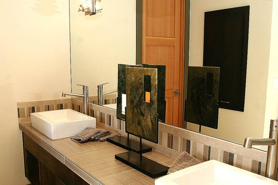 Interior - Other 5 for Craftsman House Plan #892-7 - 4 bed, 3.5 bath