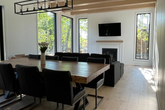 Interior - Family Room for Contemporary House Plan #23-2726 - 3 bed, 2 bath