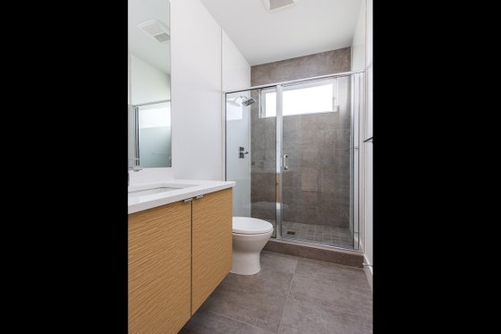 Interior - Bathroom for Contemporary House Plan #132-228 - 5 bed, 3 bath