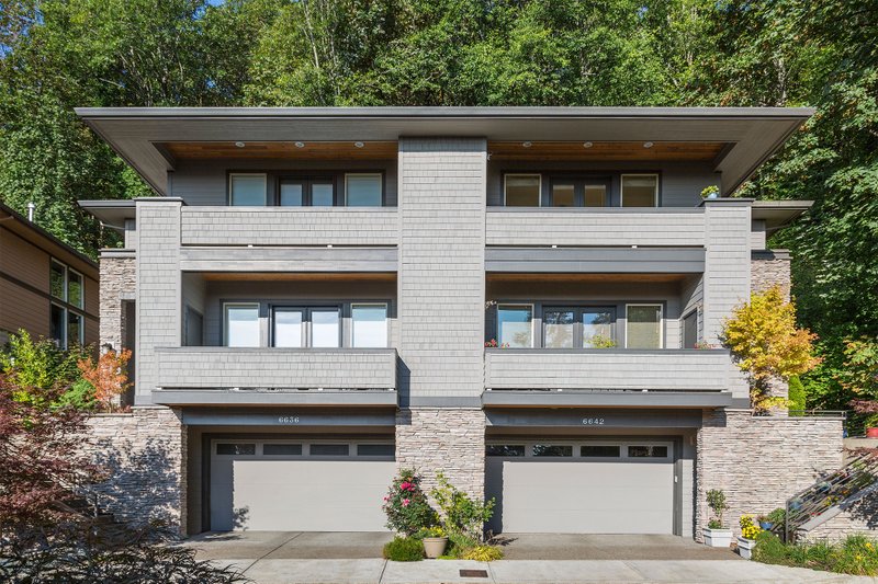 Architectural House Design - Modern Exterior - Front Elevation Plan #48-261