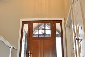 Interior - Entry for Craftsman House Plan #1070-11 - 3 bed, 2.5 bath