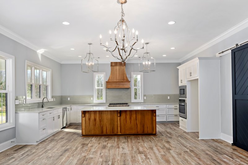 Home Plan - Interior - Kitchen for Farmhouse House Plan #63-430 - 4 bed, 4.5 bath