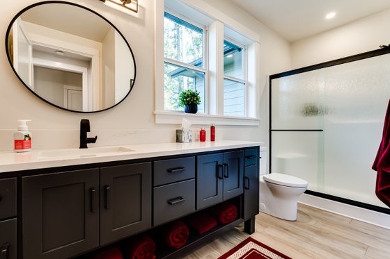 Interior - Bathroom 1 for Craftsman House Plan #124-1256 - 2 bed, 2 bath