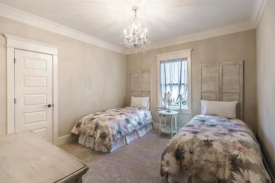 Interior - Bedroom 1 for Craftsman House Plan #120-184 - 4 bed, 3.5 bath