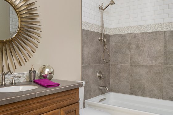 Interior - Bathroom for European House Plan #48-650 - 4 bed, 4.5 bath