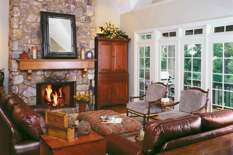 Home Plan - Interior - Family Room for Country House Plan #929-300 - 3 bed, 2.5 bath