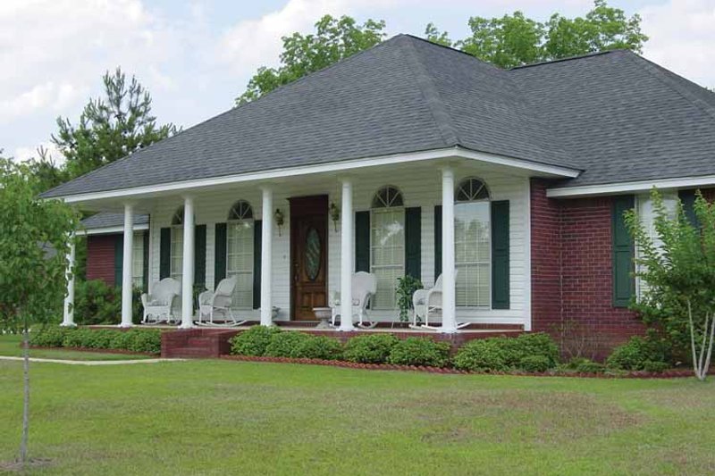 Dream House Plan - Exterior - Front Elevation 4 for Country House Plan #44-200 - 3 bed, 3 bath