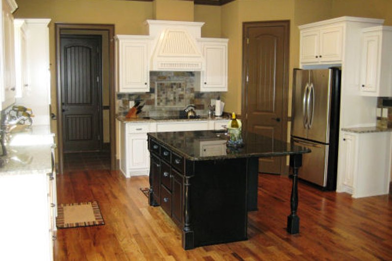 Home Plan - Photo 15 for Craftsman House Plan #437-5 - 4 bed, 3.5 bath
