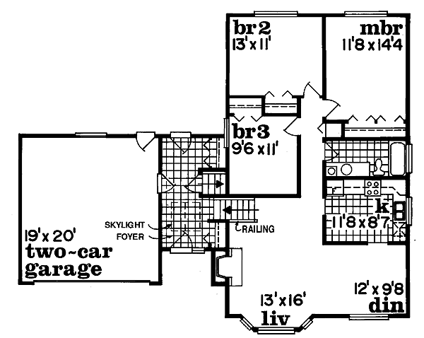 Traditional Floor Plan - Main Floor Plan #47-236