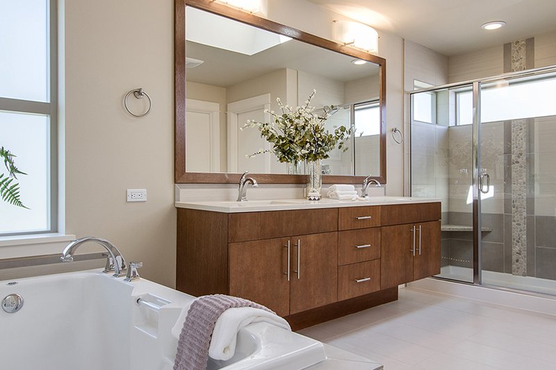 Architectural House Design - Interior - Master Bathroom for Contemporary House Plan #132-564 - 4 bed, 3 bath